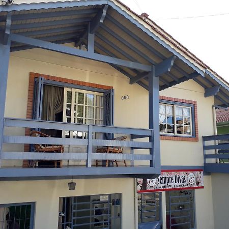 Doce Lar Villa Gramado Bagian luar foto